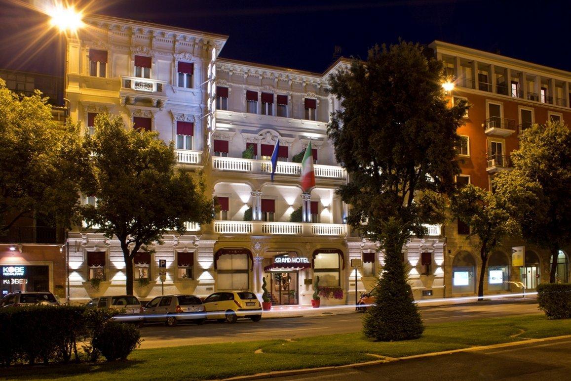Hotel Indigo Verona - Grand Hotel Des Arts, An Ihg Hotel エクステリア 写真